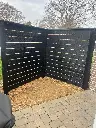 Black_Fence_de46ea2c-83d9-47e7-92fc-fc3ab0ead1ff.webp