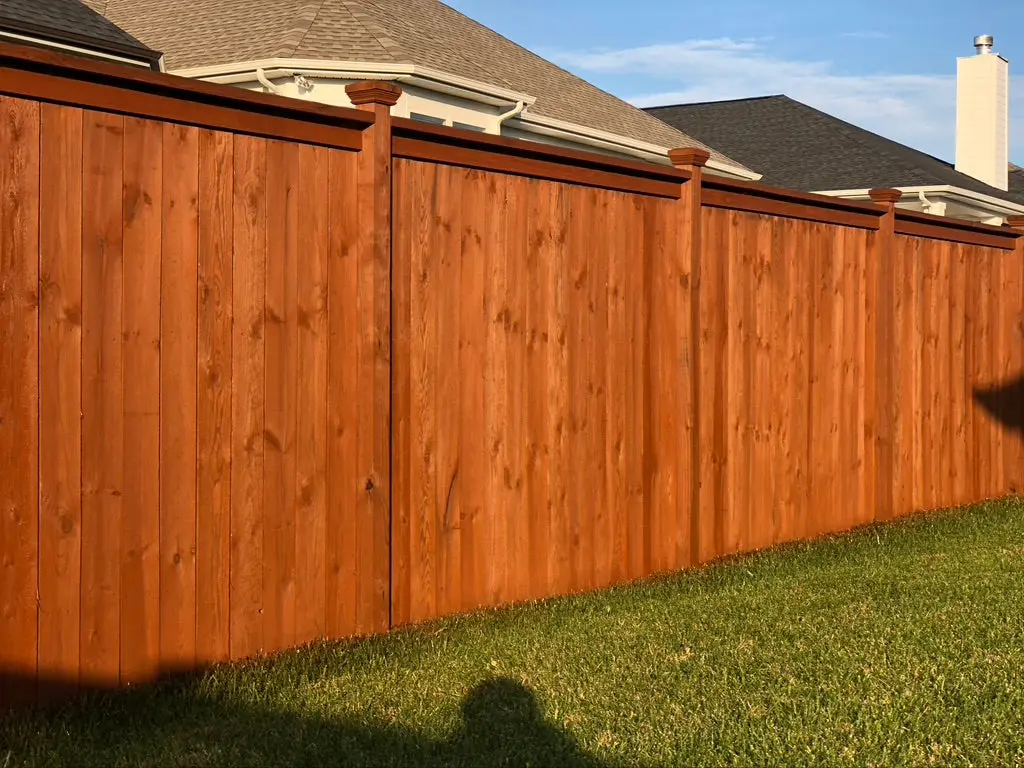 Auburn_Fence_6e78ca99-8649-4880-ae49-d8c1d55a6ee5.webp